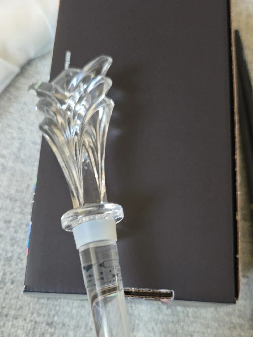 Towle Clear Crystal Fan-Fin Wine Stopper